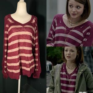 Free People • Oversized • Crotchet Sleeve • Lace V-neck Sweater • Burgundy